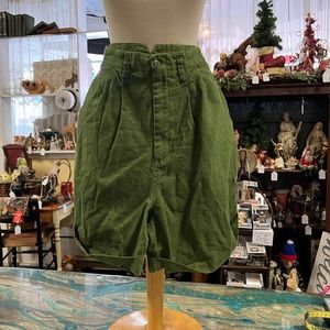 Gitano Green Cuffed Shorts